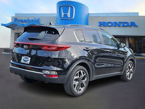 Used 2021 Kia Sportage EX w/ EX Technology Package AWD/4WD image 7
