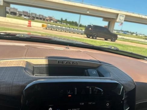 Used 2019 RAM 1500 Limited AWD/4WD image 26