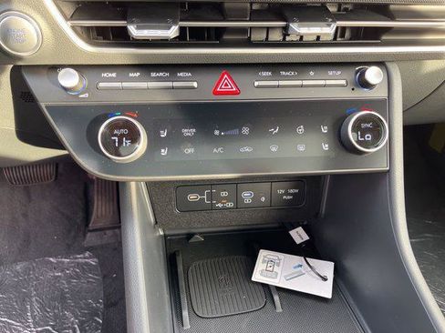 New 2026 Hyundai Sonata Limited image 16