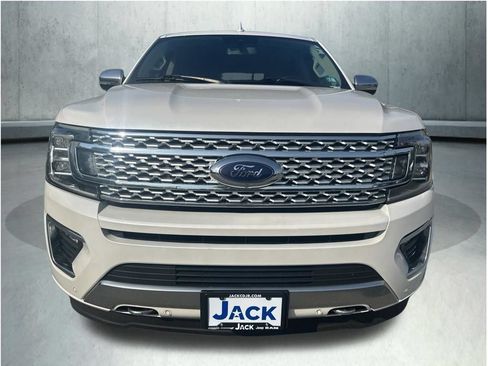 Used 2019 Ford Expedition Platinum AWD/4WD image 8