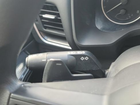 Used 2024 Nissan Rogue SV AWD/4WD image 20