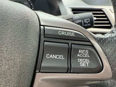 Used 2017 Honda Odyssey EX-L image 17