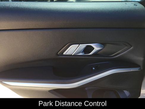 Used 2023 BMW M340i RWD image 12