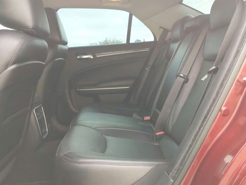 Used 2019 Chrysler 300 Touring L w/ Quick Order Package 22F RWD image 30
