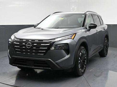 New 2026 Nissan Rogue SV image 3