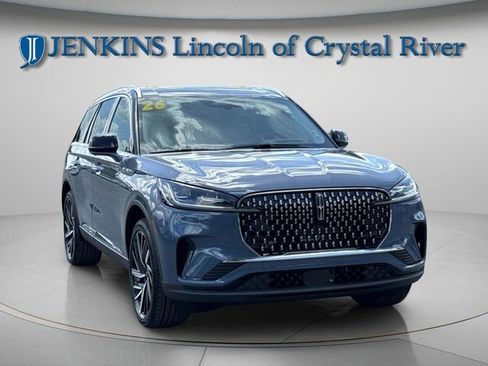 New 2026 Lincoln Aviator Reserve image 3