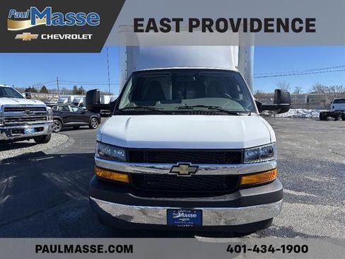 New 2024 Chevrolet Express 3500 w/ Power Convenience Package image 4