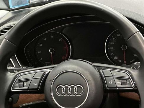 Used 2022 Audi A4 2.0T Premium w/ Convenience Package AWD/4WD image 17