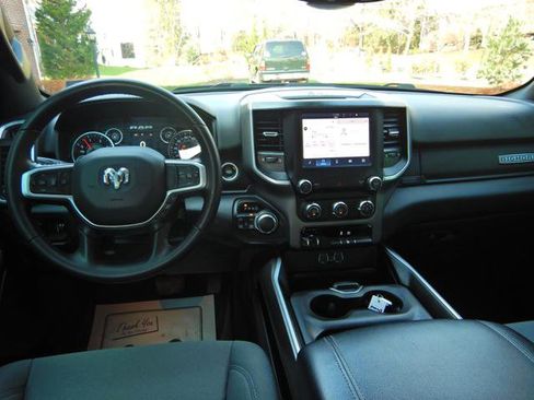 Used 2022 RAM 1500 Big Horn image 5