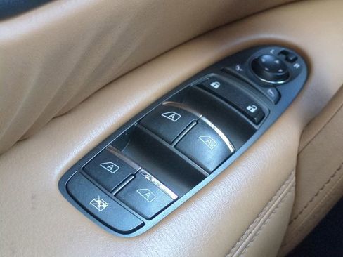 Used 2017 Nissan Armada Platinum w/ Captain Seat Package image 27