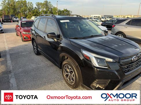 Used 2022 Subaru Forester Premium AWD/4WD image 1