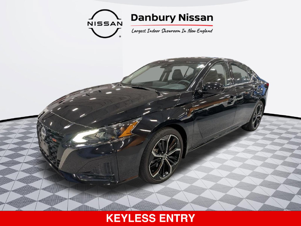 Certified 2023 Nissan Altima 2.5 SR w/ SR Premium Package FWD image 8