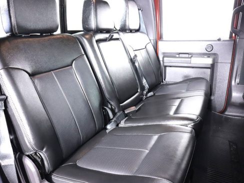 Used 2016 Ford F350 Lariat w/ Lariat Chrome Package image 45