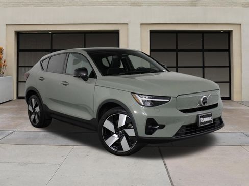 Used 2023 Volvo C40 P8 Recharge Ultimate AWD/4WD image 32