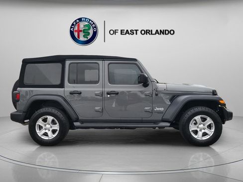 Used 2021 Jeep Wrangler Unlimited Sport AWD/4WD image 8