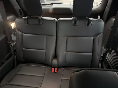 New 2026 Ford Explorer ST-Line w/ ST-Line Street Pack AWD/4WD image 12