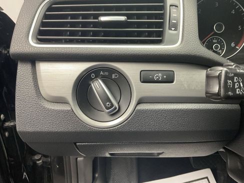 Used 2014 Volkswagen Passat TDI SE FWD image 13