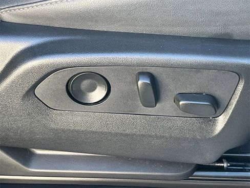 Used 2024 Chevrolet Tahoe LT image 20