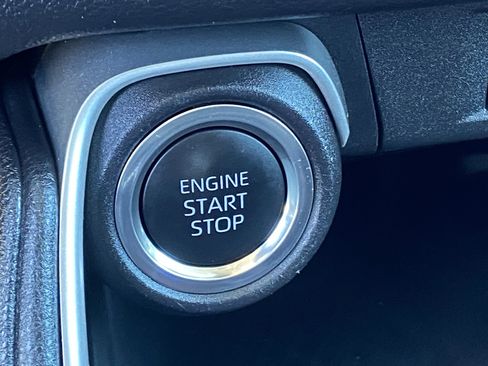 Certified 2025 Toyota Grand Highlander AWD image 25