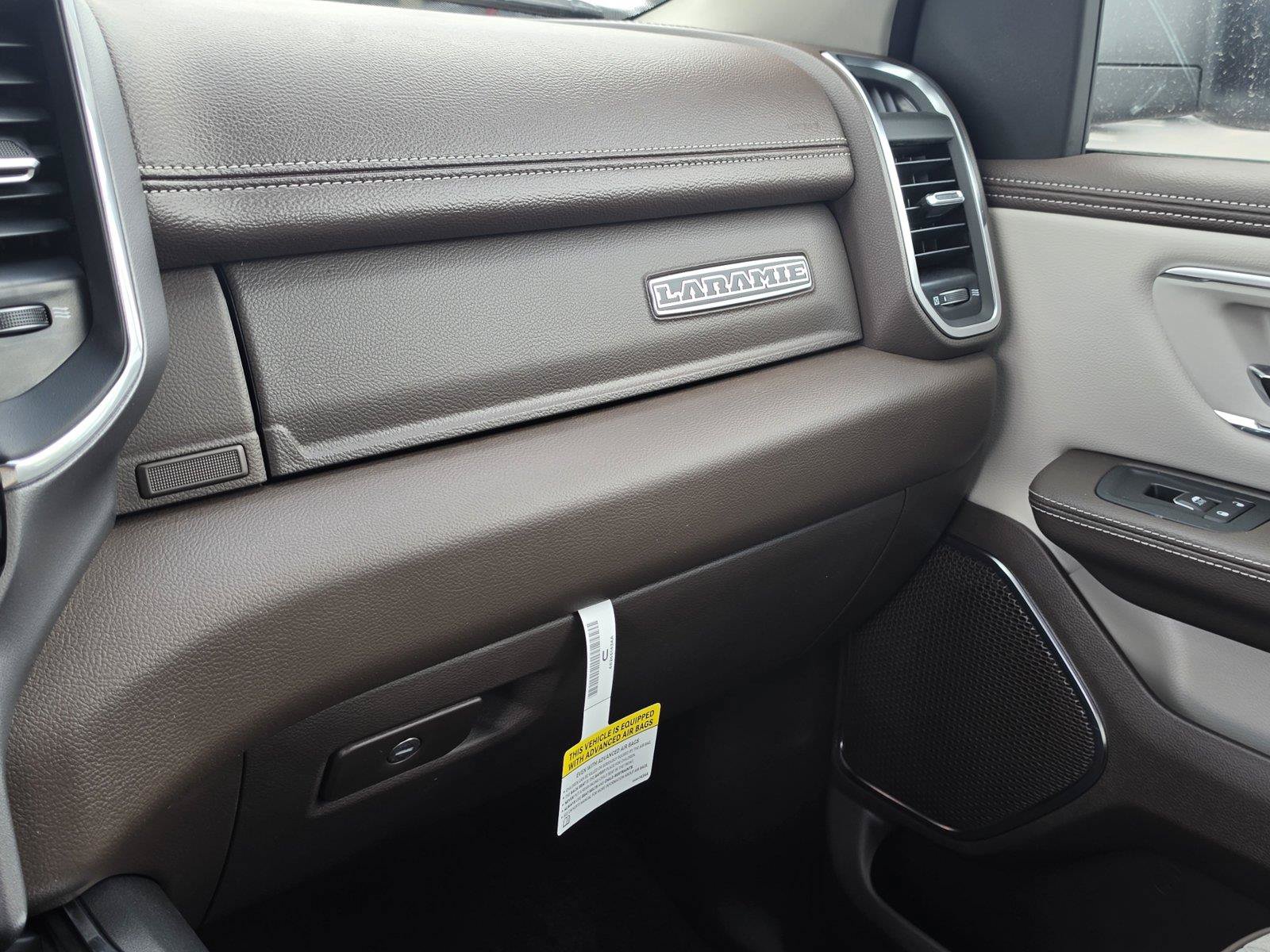 New 2026 RAM 1500 Laramie w/ Laramie Southwest Edition AWD/4WD image 31