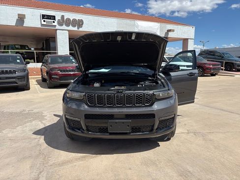 Certified 2023 Jeep Grand Cherokee L Summit AWD/4WD image 41