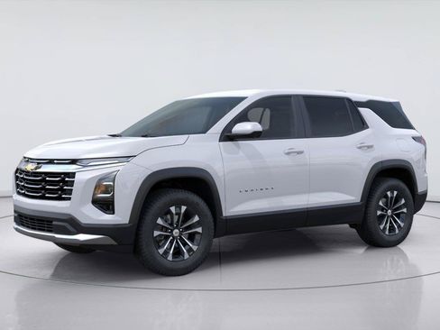 New 2027 Chevrolet Equinox LT w/ Safety and Technology Package FWD image 2