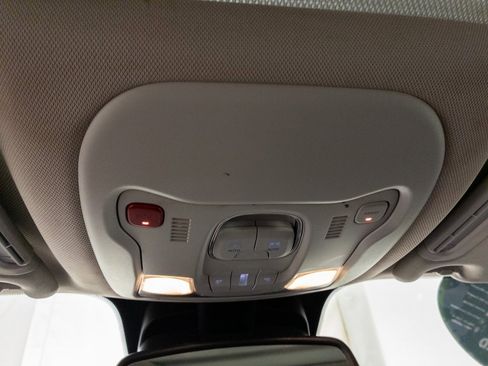 Used 2022 Jeep Renegade Latitude w/ Sun/Sound Group image 26