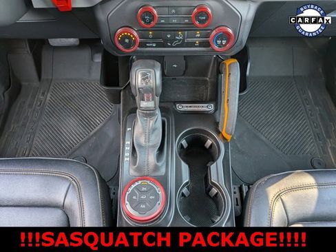 Used 2023 Ford Bronco Badlands w/ Sasquatch Package image 31