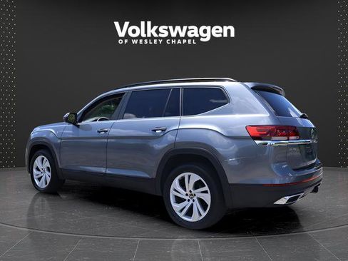 Certified 2023 Volkswagen Atlas SE w/ Panoramic Sunroof Package FWD image 6