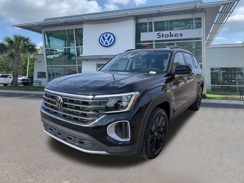 New 2026 Volkswagen Atlas SE FWD image 8