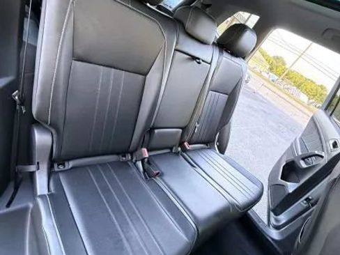 Used 2022 Volkswagen Tiguan SE FWD image 22