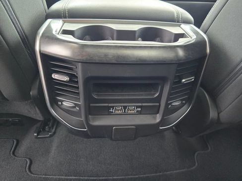Used 2019 RAM 1500 Big Horn AWD/4WD image 34