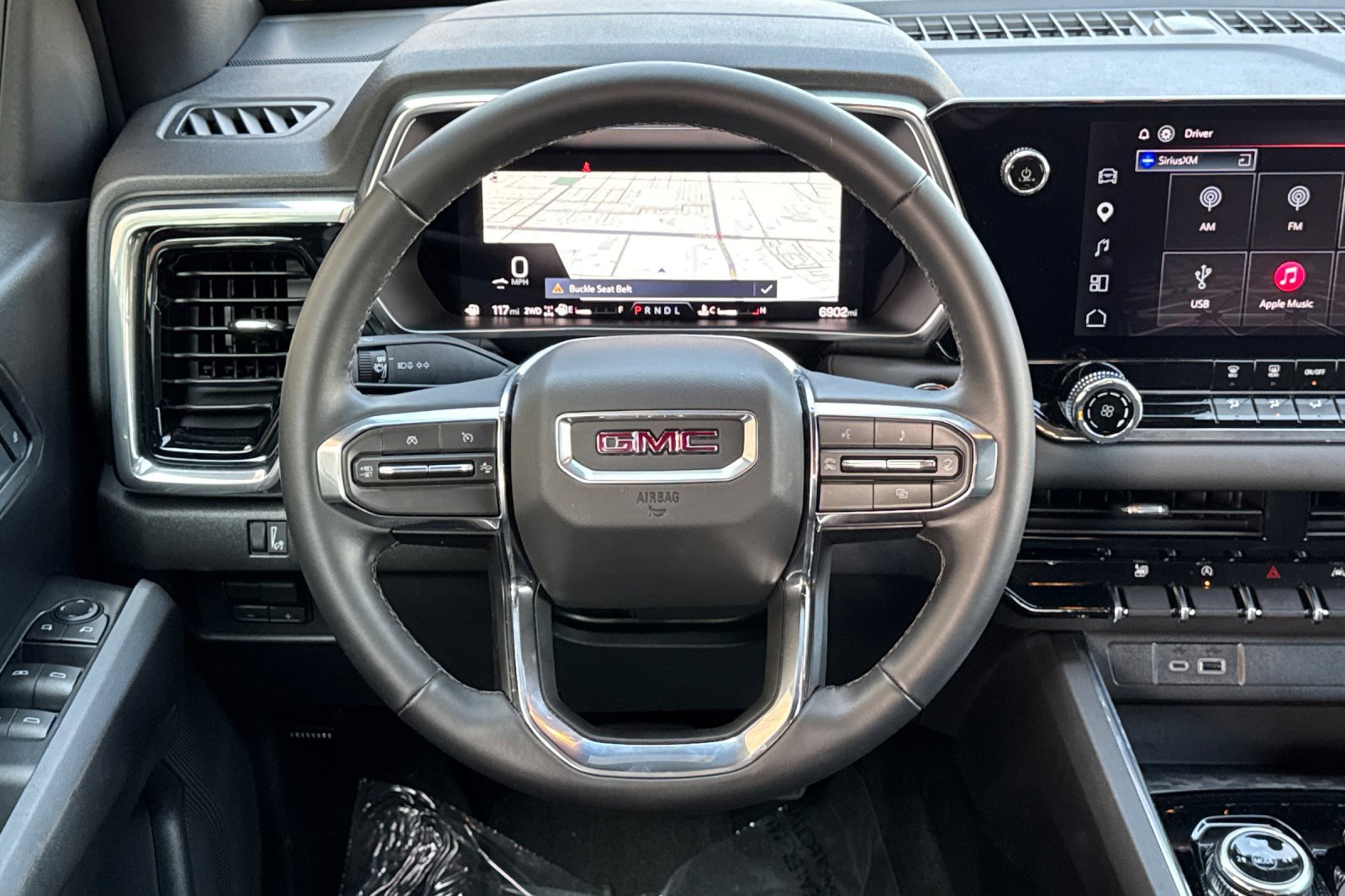 Certified 2026 GMC Canyon Elevation w/ Technology Package AWD/4WD image 15