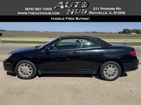 Used 2009 Chrysler Sebring Touring w/ Electronics Convenience Group FWD image 1