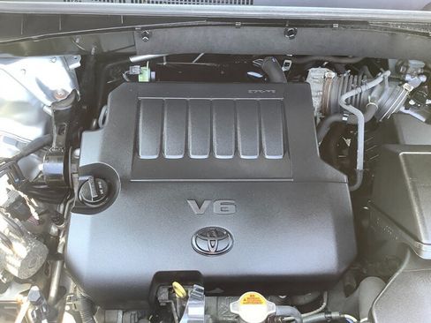 Used 2015 Toyota Highlander XLE AWD/4WD image 9