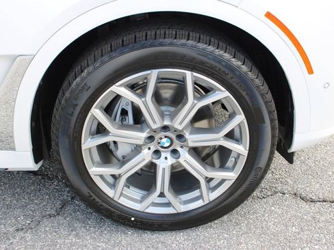 New 2026 BMW X7 xDrive40i image 35