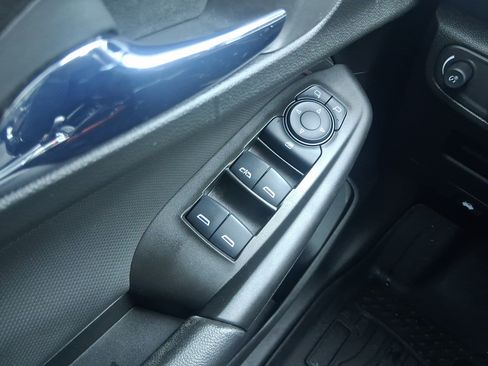 Used 2023 Chevrolet TrailBlazer RS w/ Convenience Package AWD/4WD image 20