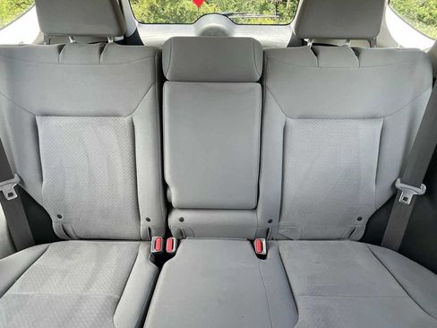 Used 2015 Honda CR-V LX image 35