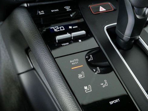 Certified 2026 Porsche Macan Turbo AWD/4WD image 17