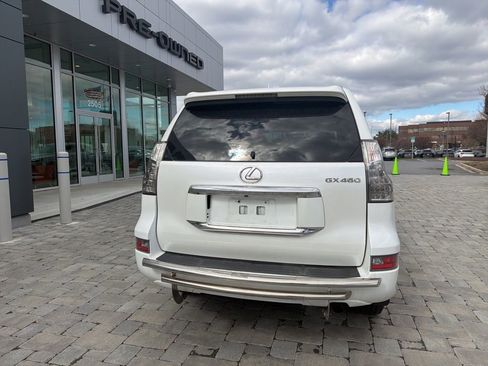 Used 2015 Lexus GX 460 w/ Navigation Package image 14