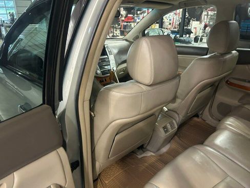 Used 2004 Lexus RX 330 AWD image 32