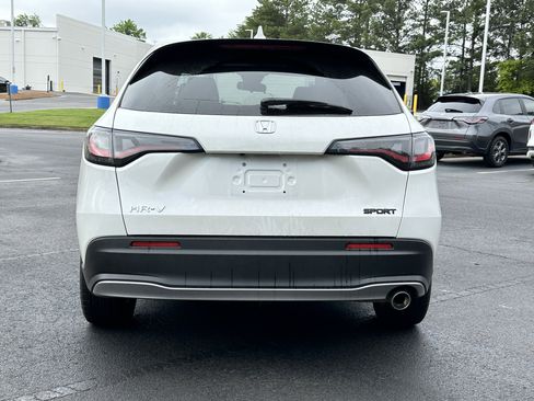 Used 2023 Honda HR-V Sport image 10