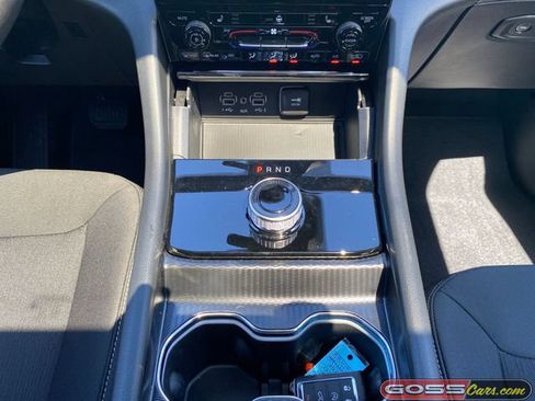 New 2026 Jeep Grand Cherokee L 4WD image 13