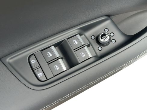 New 2026 Audi Q7 3.0T Premium Plus image 13