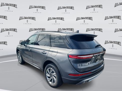 New 2026 Lincoln Corsair Premiere image 2