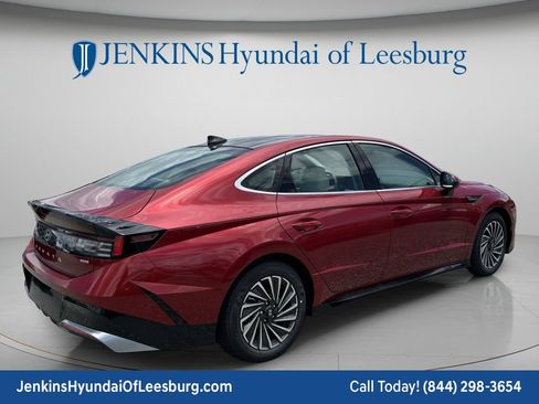 New 2026 Hyundai Sonata SEL FWD image 5