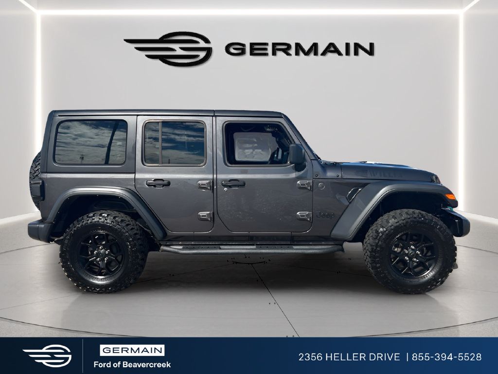 Used 2024 Jeep Wrangler Unlimited Sport AWD/4WD image 9
