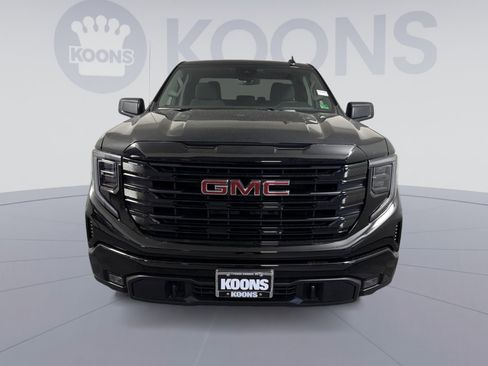 New 2026 GMC Sierra 1500 Elevation image 11
