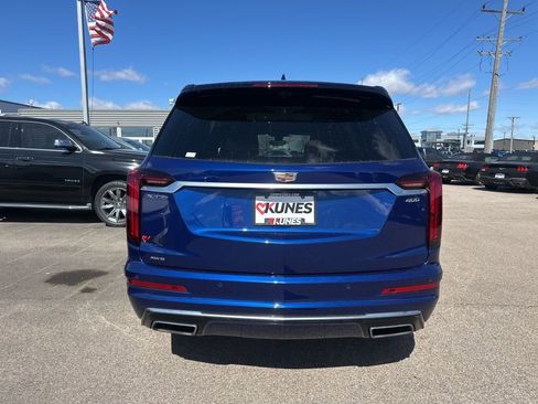 Used 2023 Cadillac XT6 Premium Luxury w/ Technology Package image 14