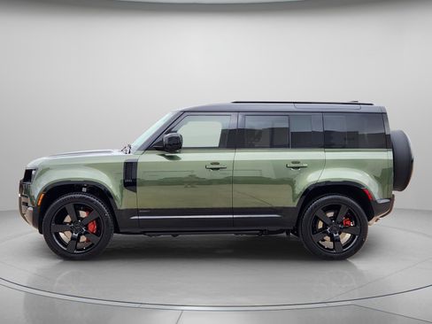 New 2026 Land Rover Defender 110 X AWD/4WD image 2